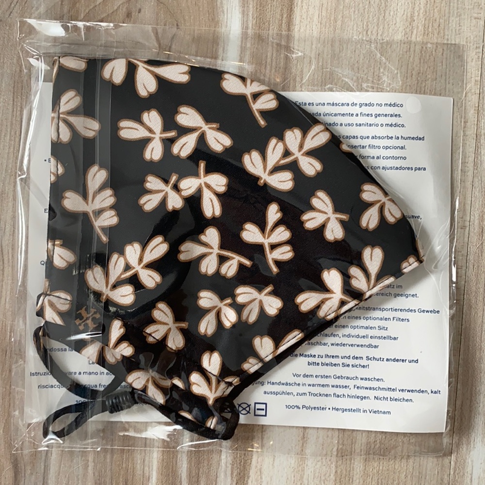 ❤️ Tory Burch Printed Face Mask New